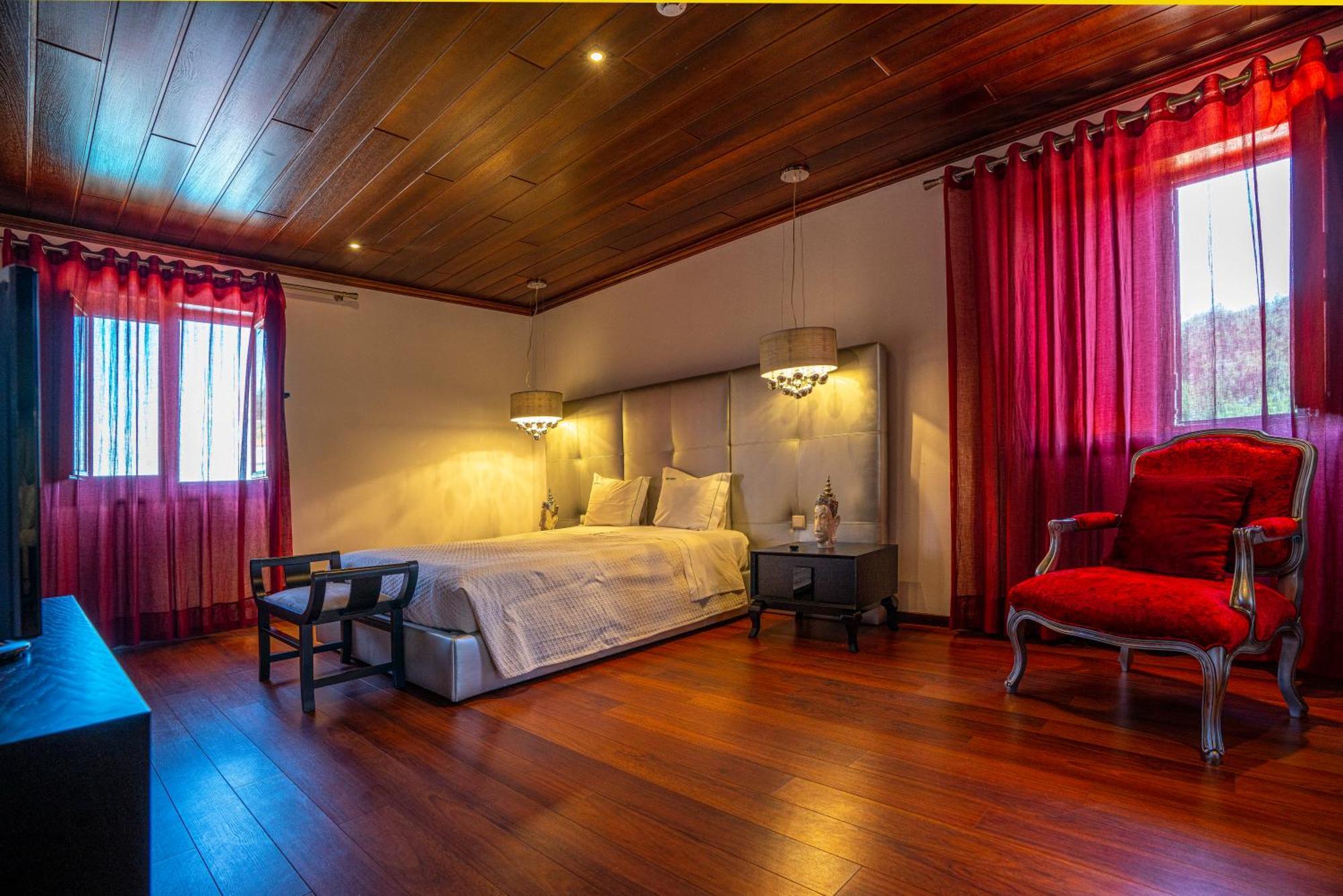 Valonquinta - Agro Hotel & Spa ヴィーラ・フロール エクステリア 写真